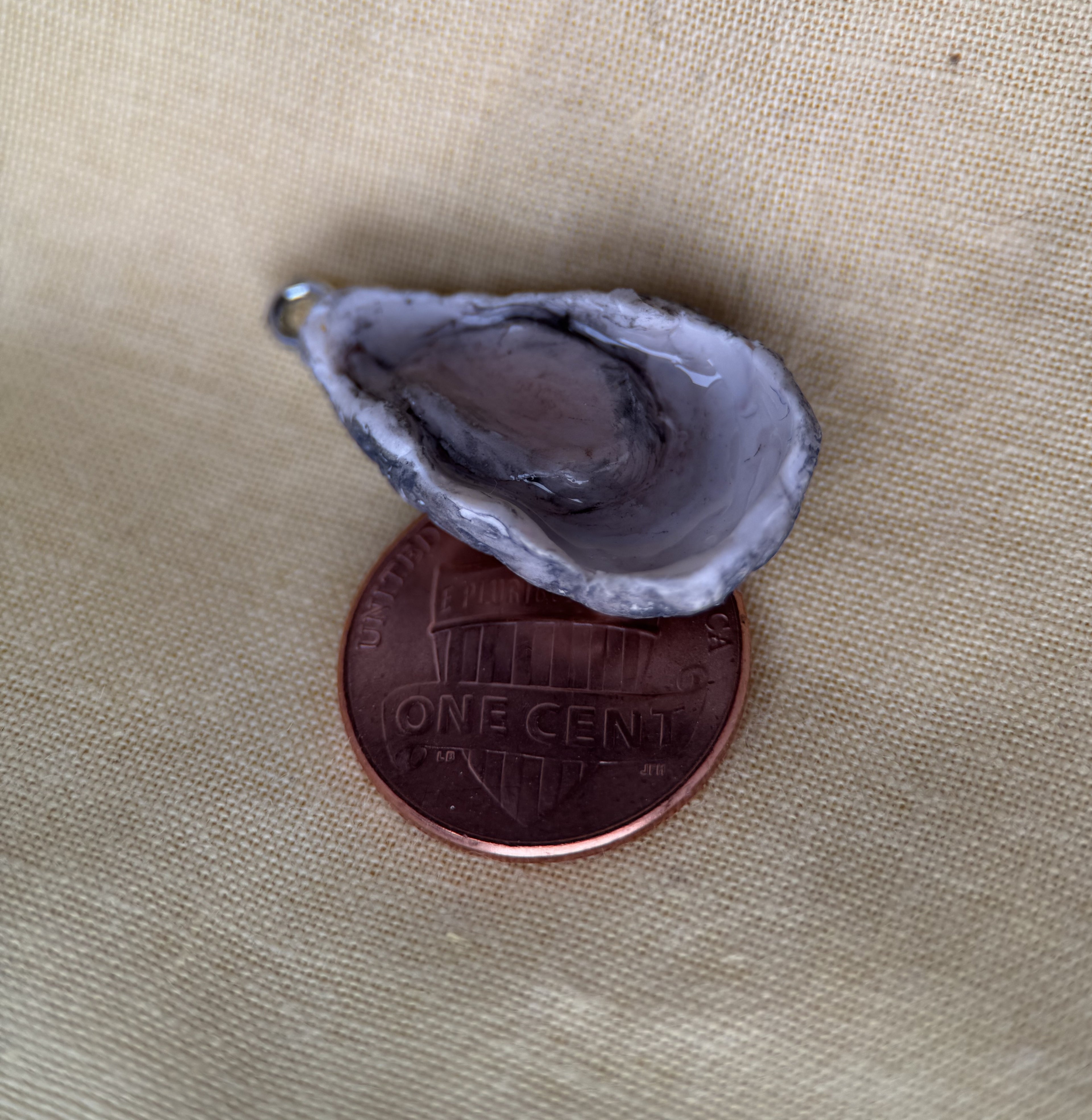 Oyster Pendant