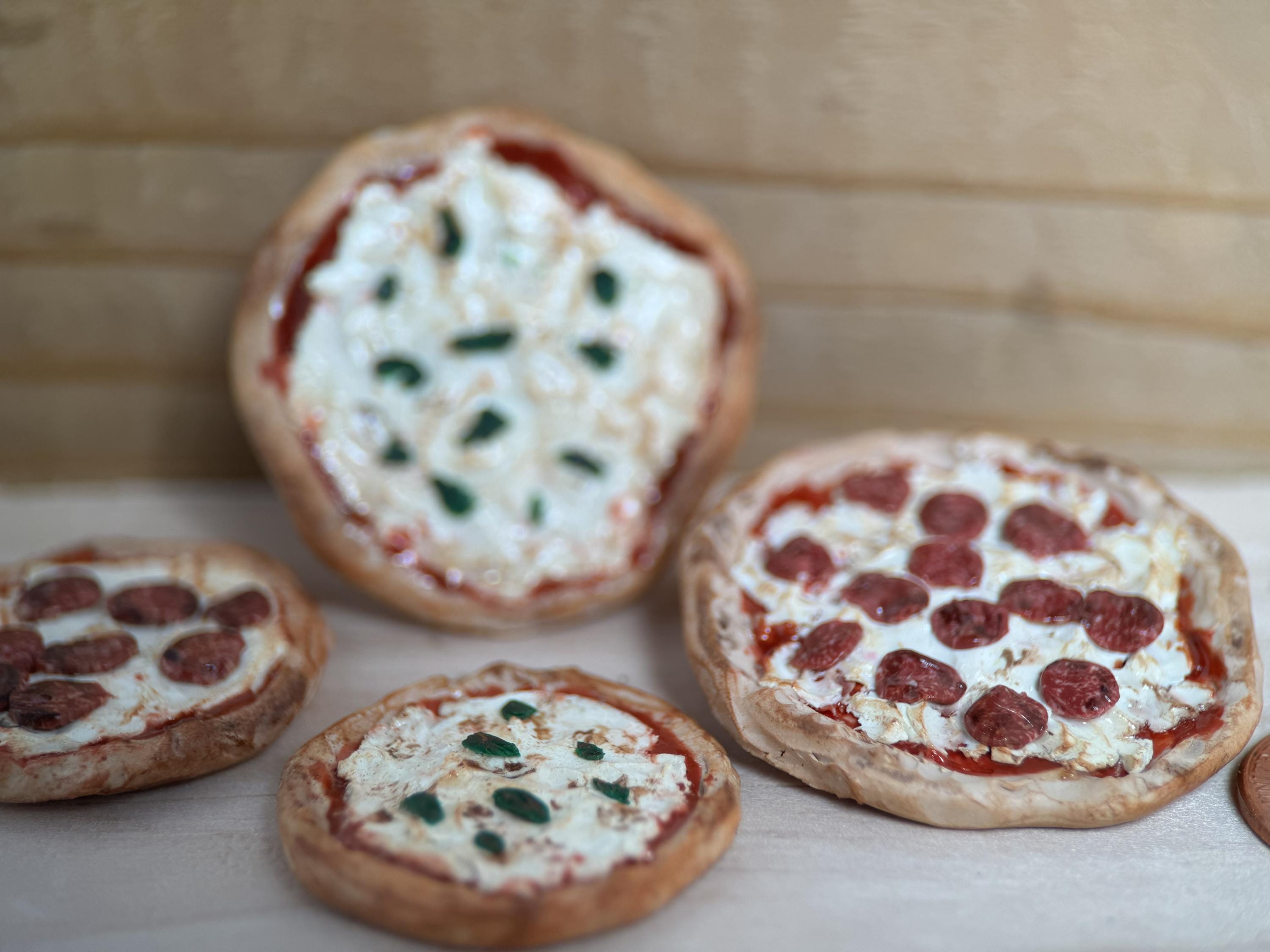 Miniature 1:12 Scale Brick Oven Pizza